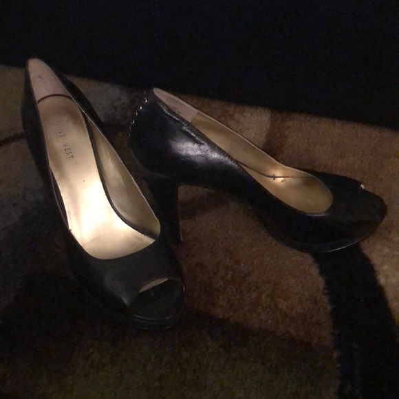 Nine West heels - Picture 2 of 4